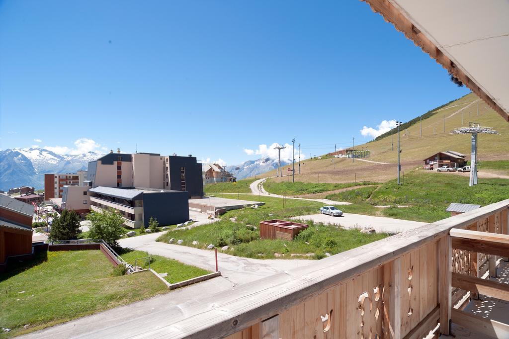 Madame Vacances Hotel Le Christina Alpe d'Huez Dış mekan fotoğraf