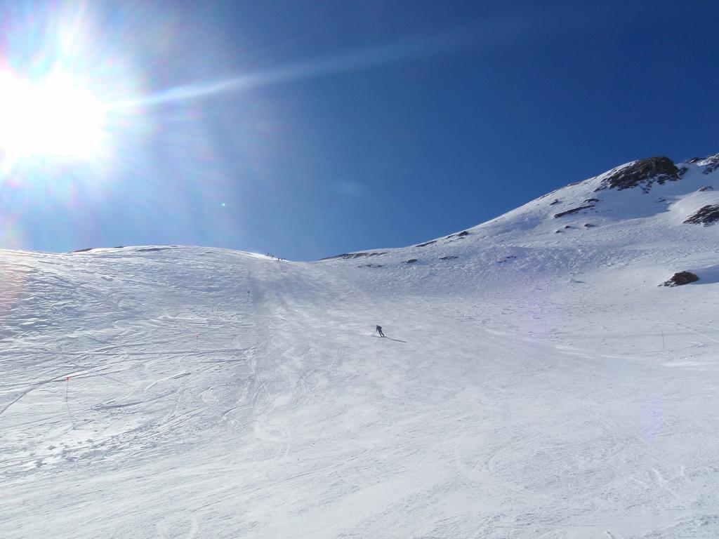 Madame Vacances Hotel Le Christina Alpe d'Huez Dış mekan fotoğraf