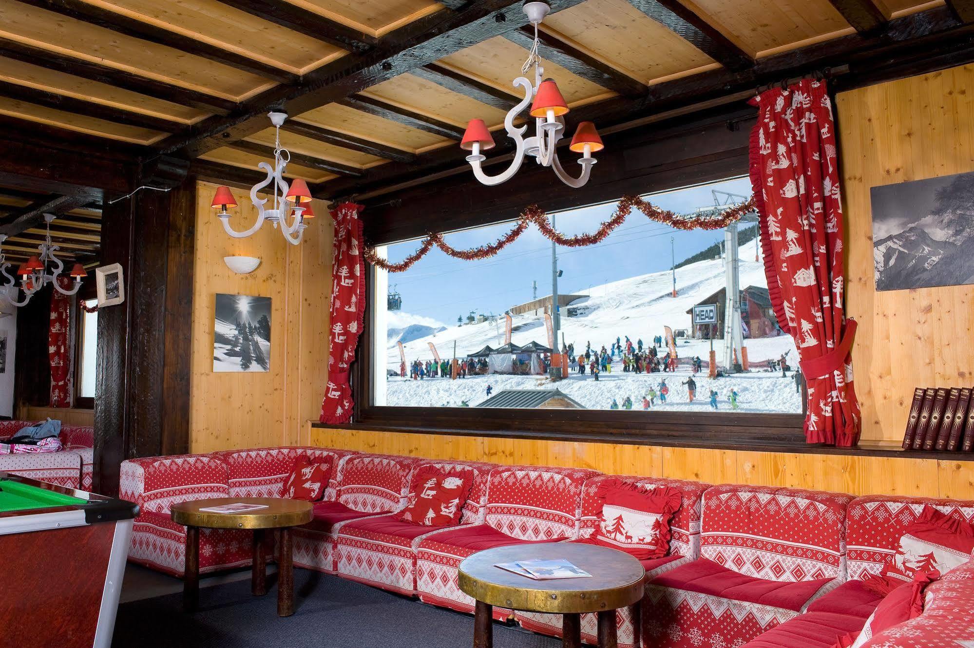 Madame Vacances Hotel Le Christina Alpe d'Huez Dış mekan fotoğraf